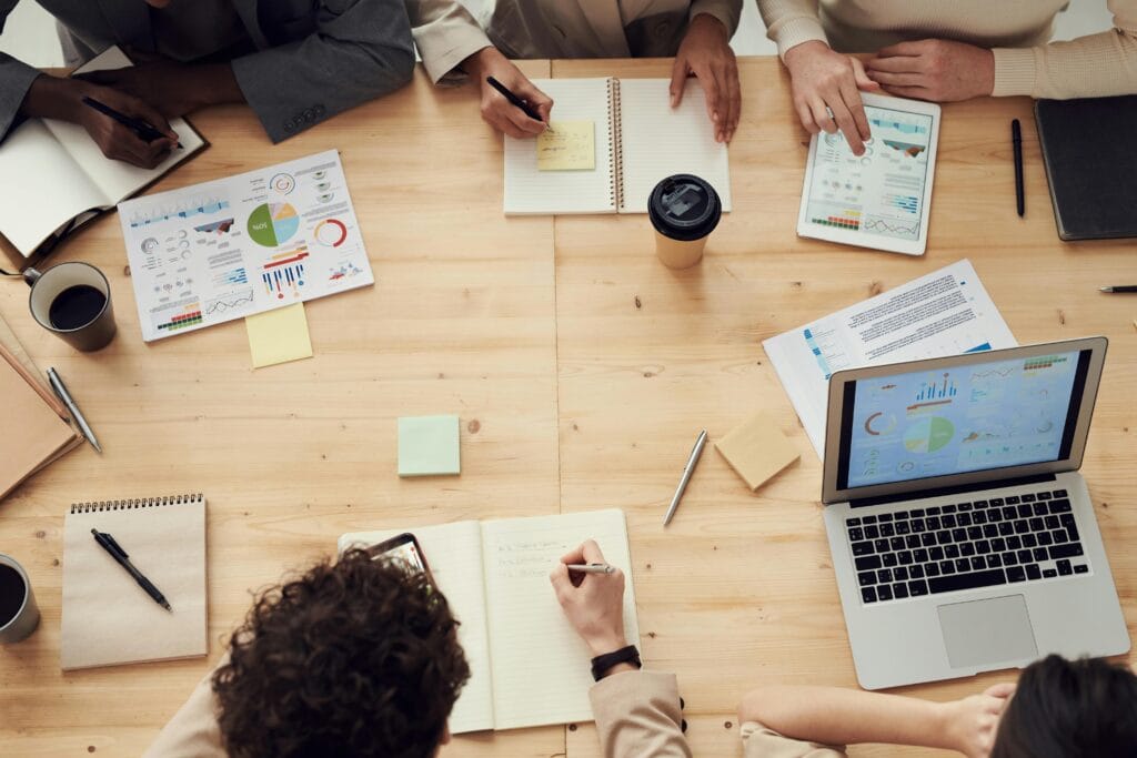 Startups, techs and entrepreneurship